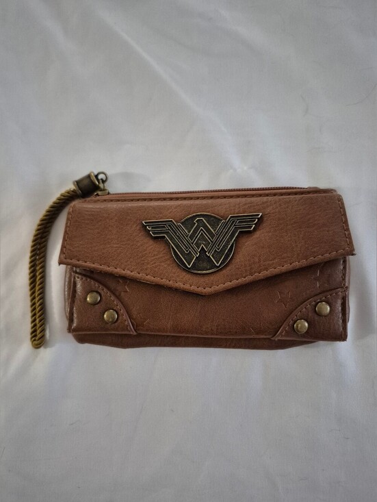Handbags - DC Comic Wonder Woman  Brown Faux Leather Wristlet Wallet